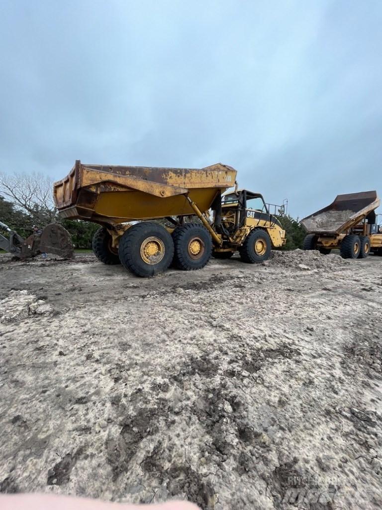 CAT 730 Dumpperit