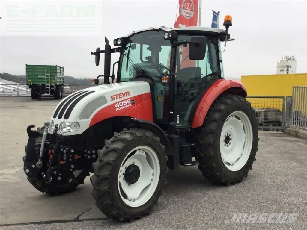 Steyr 4085 Kompakt Traktorit
