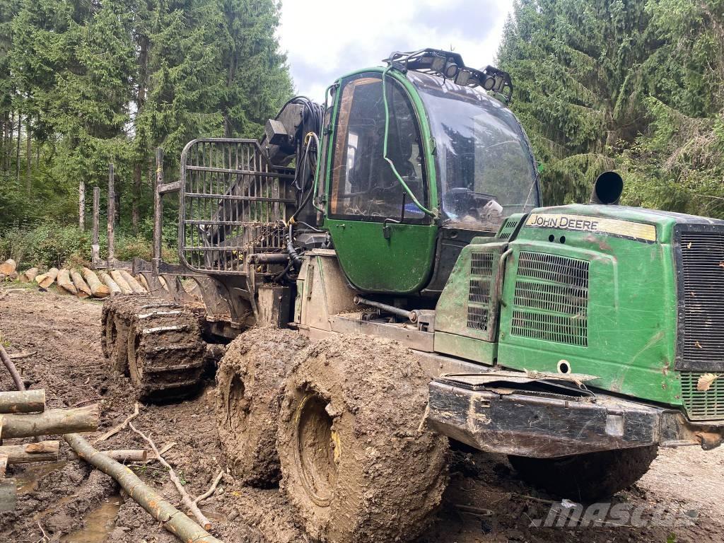 John Deere 1110 E Kuormatraktorit