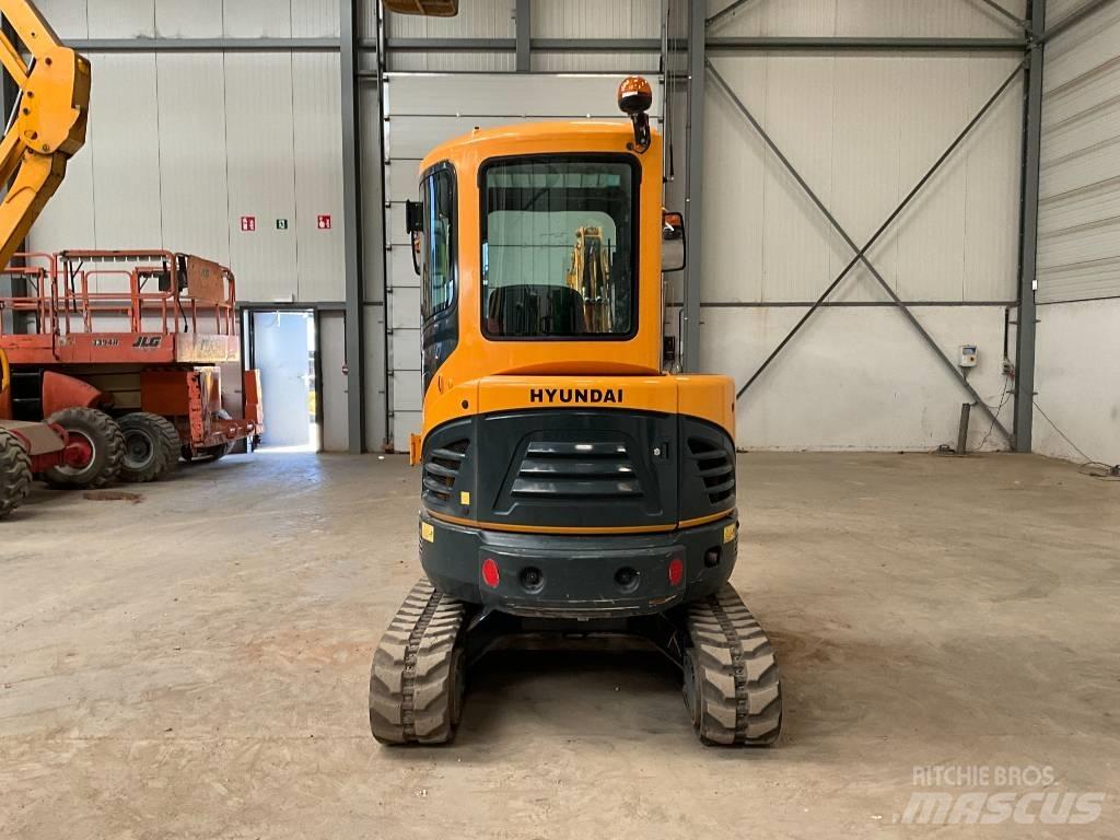 Hyundai 30 Z-9AK Minikaivukoneet < 7t