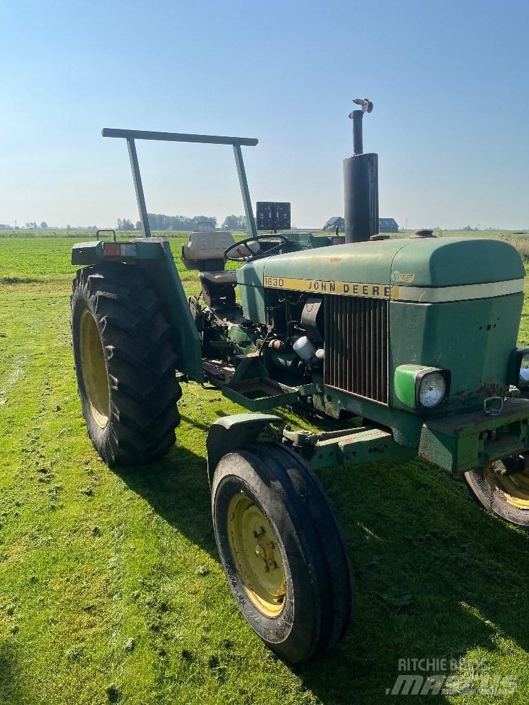 John Deere 1630 Traktorit