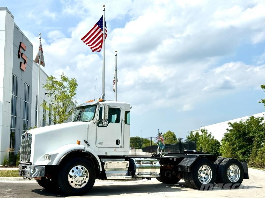 Kenworth T 800 Vetopöytäautot