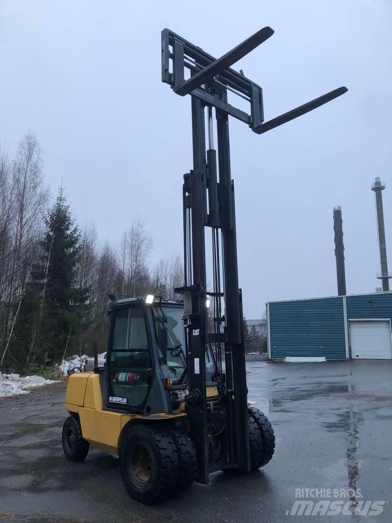CAT DP 50 K Dieseltrukit