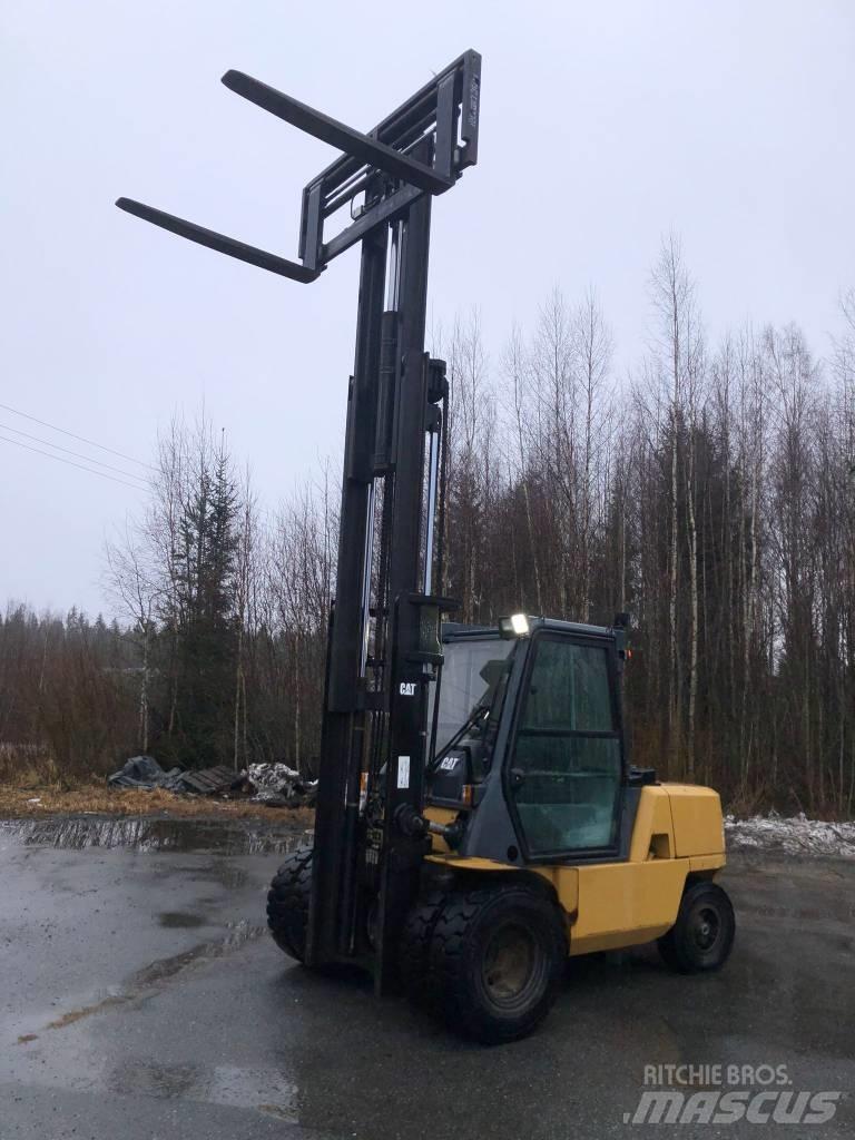 CAT DP 50 K Dieseltrukit