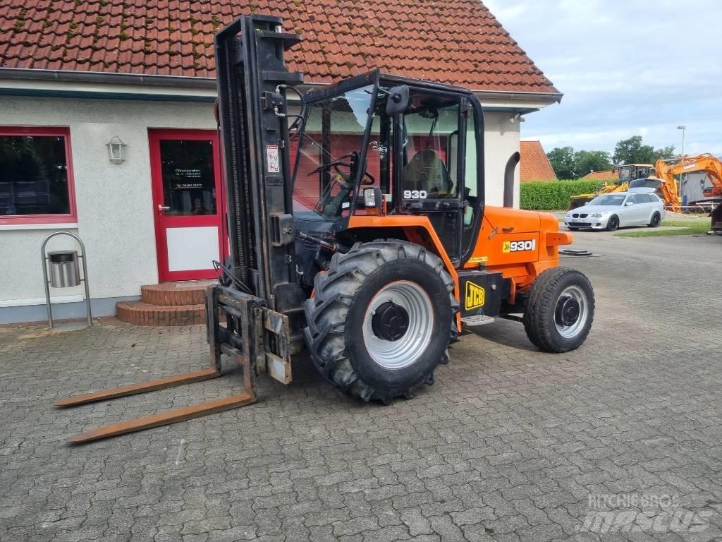JCB 930-4 Maastotrukit