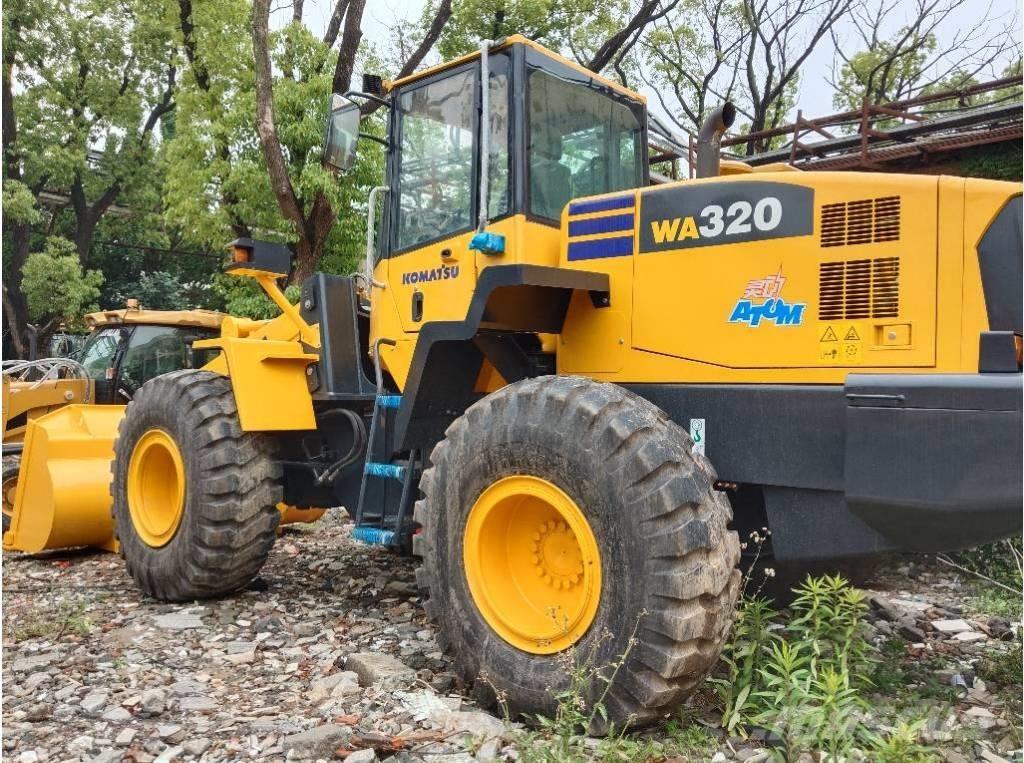 Komatsu WA 320-5 Pyöräkuormaajat