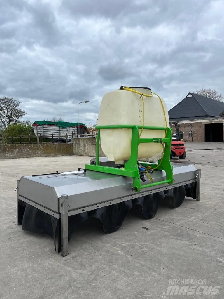  Agricult Loofdoes Nostolaite ruiskut