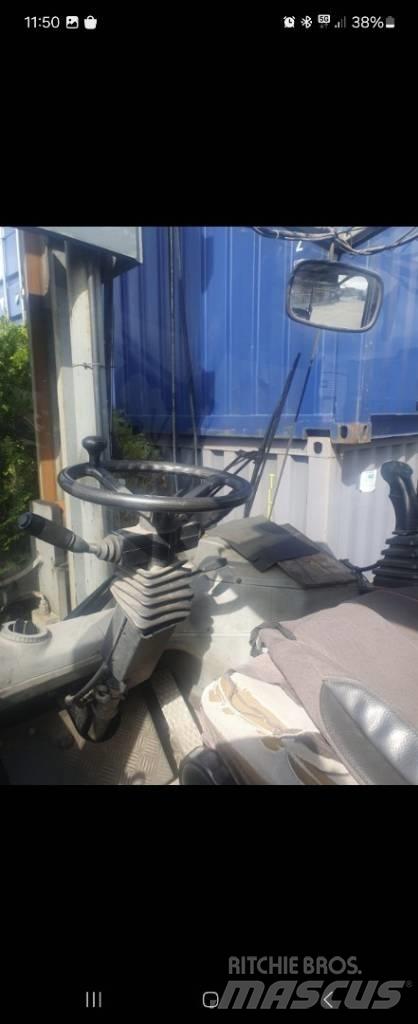SMV 16 ton Dieseltrukit