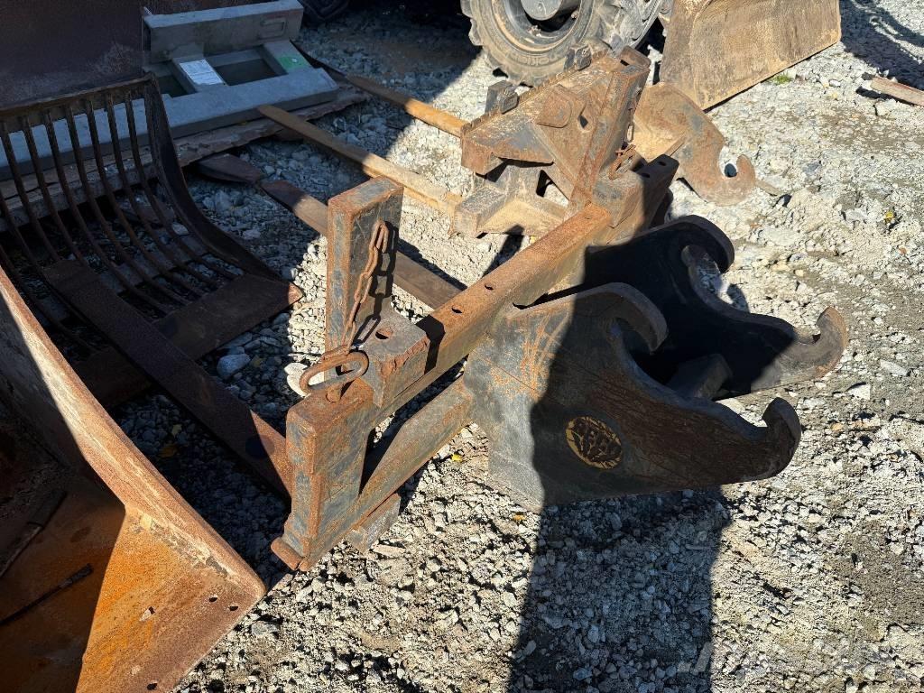 Mecalac 7 MWR Pyöräkaivukoneet