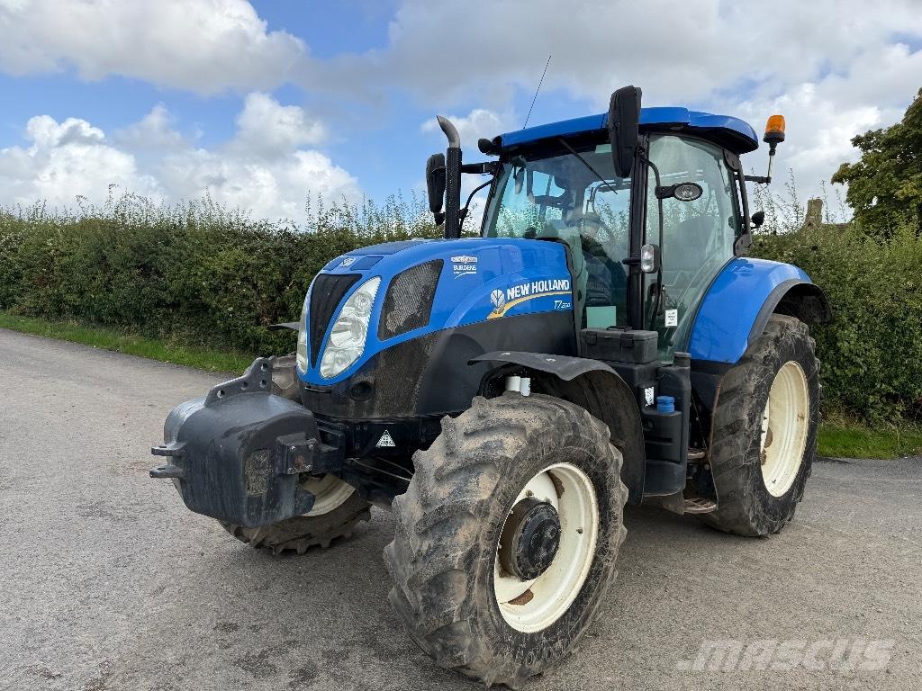 New Holland T 7.200 Traktorit