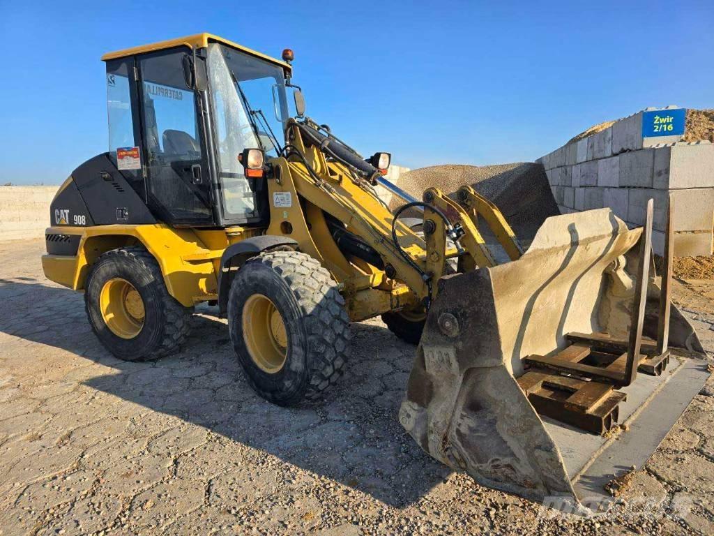 CAT 908 Pyöräkuormaajat