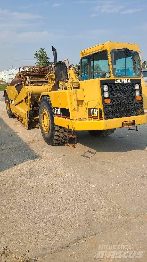 CAT 613 C II Kaavinvaunut