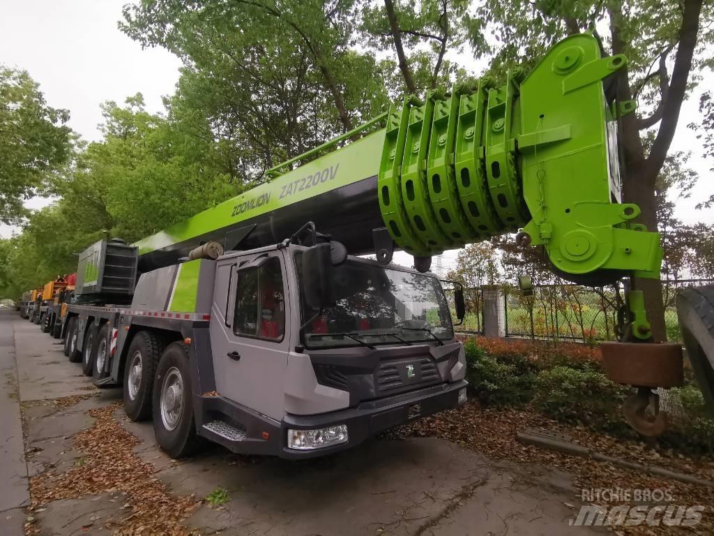 Zoomline ZTC2200V863 Mobiilinosturit