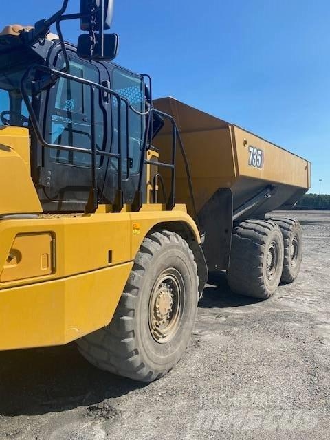 CAT 735 Dumpperit