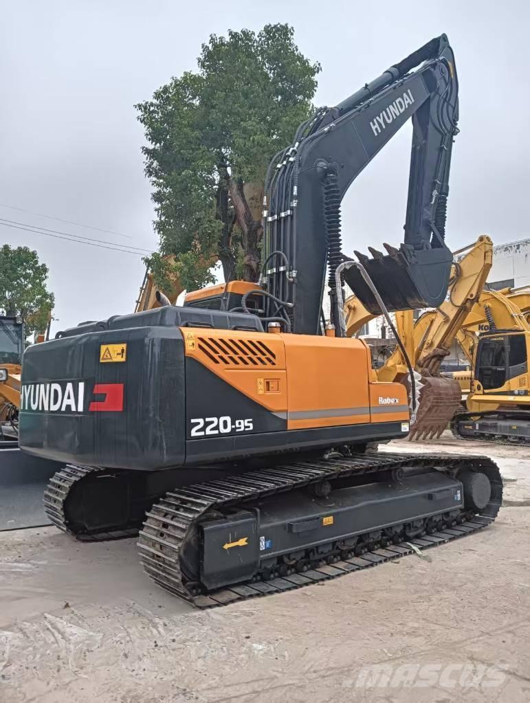 Hyundai 220LC-9S Telakaivukoneet