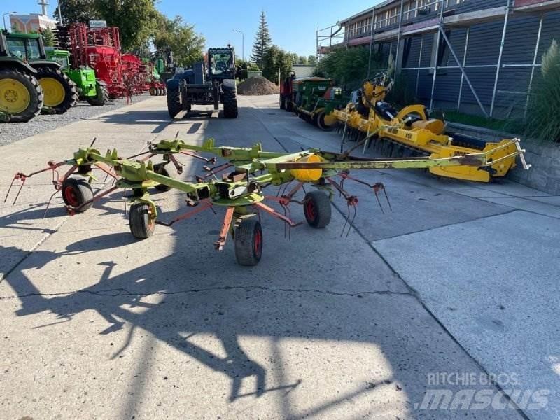 CLAAS 740 S Pöyhimet ja haravat
