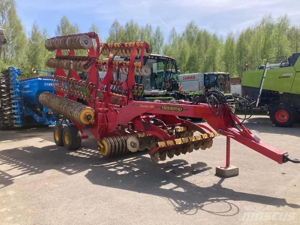 Väderstad Carrier925 Kiekkomultaimet ja lautasäkeet