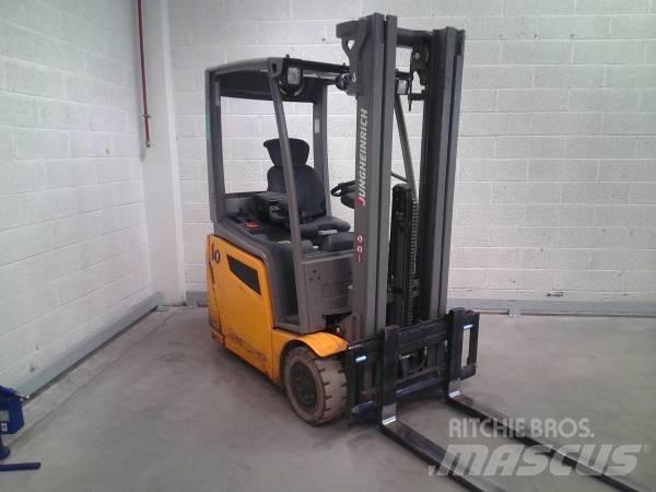 Jungheinrich EFG 215 Sähkötrukit
