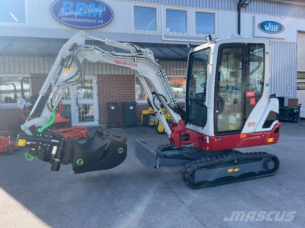 Takeuchi TB 225 Minikaivukoneet < 7t