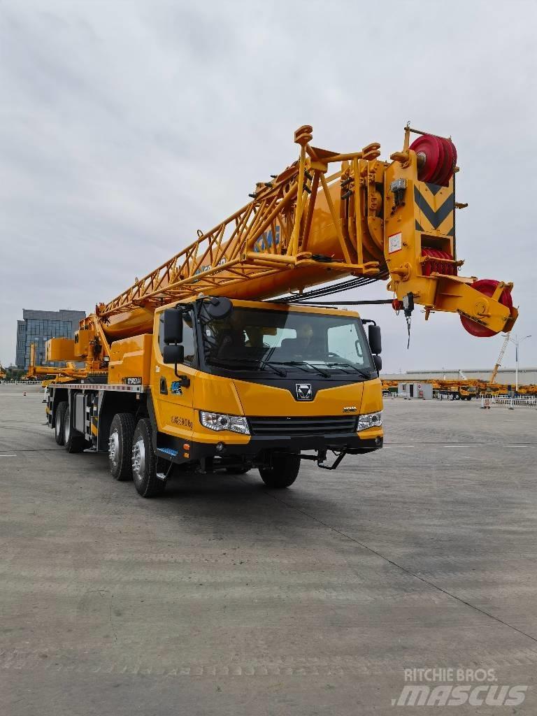 XCMG QY50K5D Mobiilinosturit