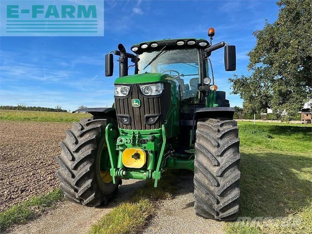 John Deere 6215r Traktorit