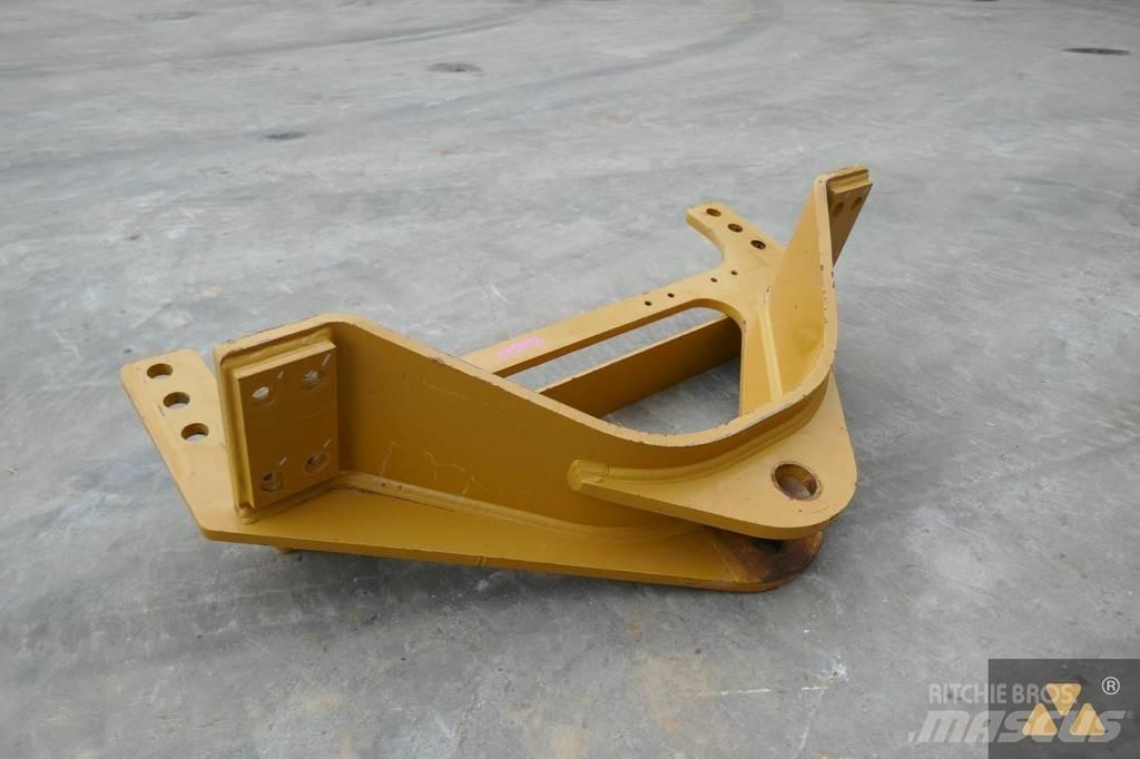 CAT 140M3 Drawbar Muut