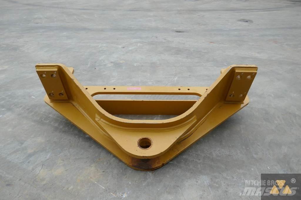 CAT 140M3 Drawbar Muut
