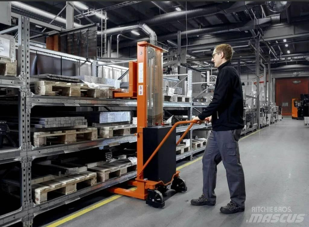 Toyota SHL080 Käsikäyttöiset pinoamisvaunut