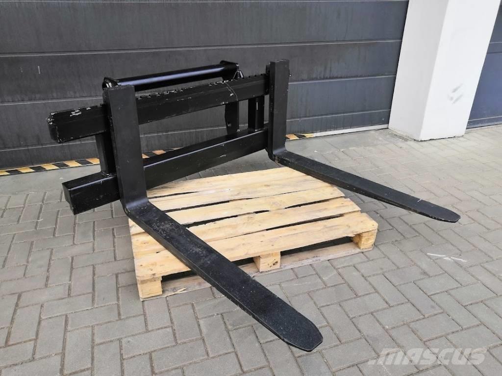 Manitou pallet forks Trukkihaarukat
