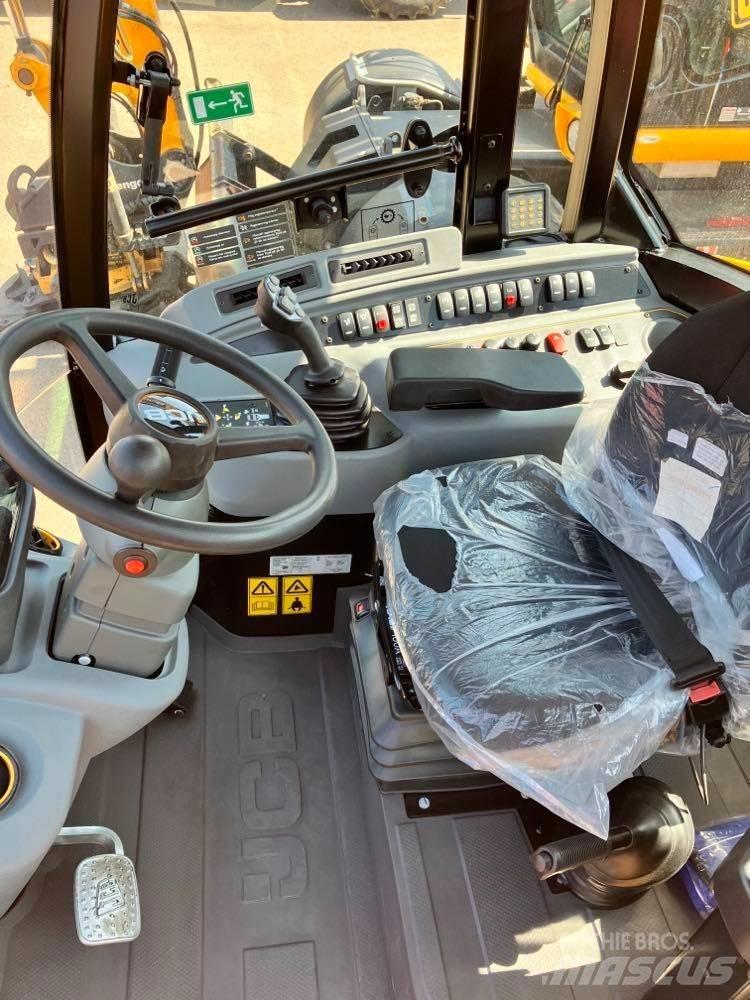 JCB 409 STAGE V - AGRI Pienkuormaajat