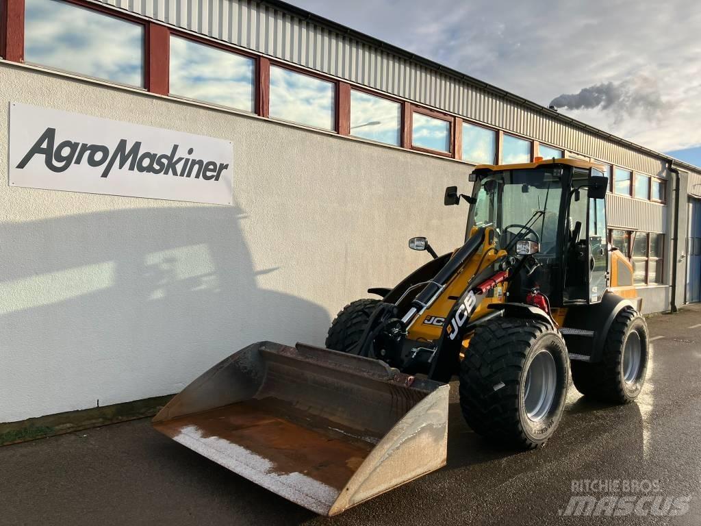 JCB 409 STAGE V - AGRI Pienkuormaajat