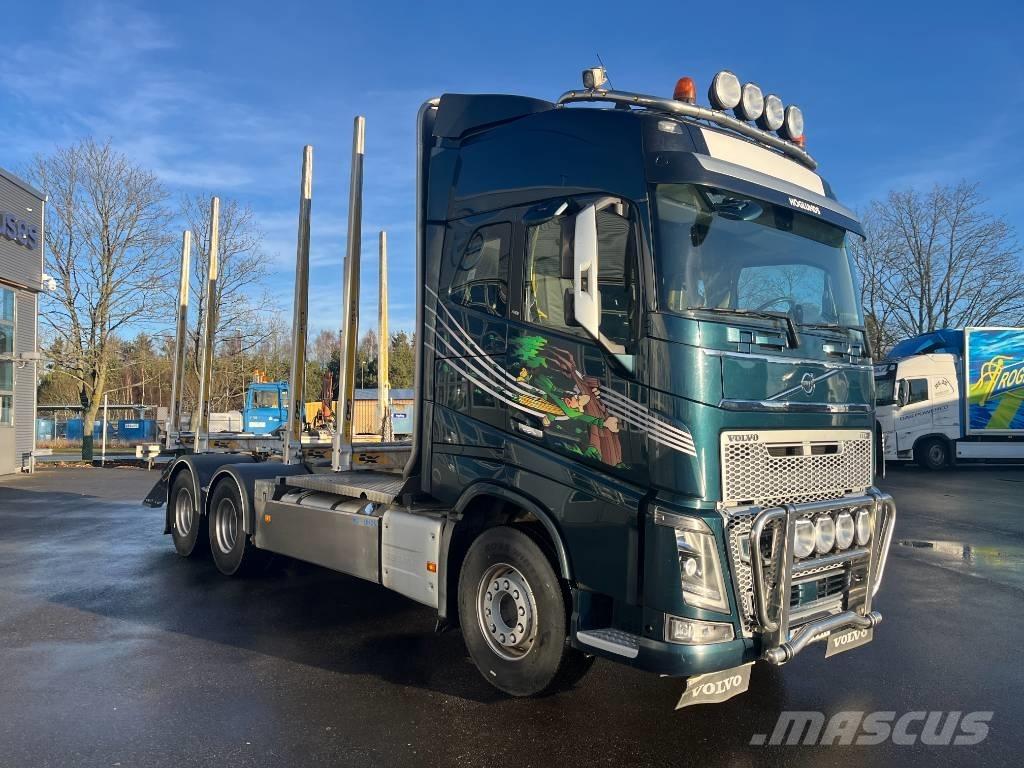 Volvo FH 16 Puuautot