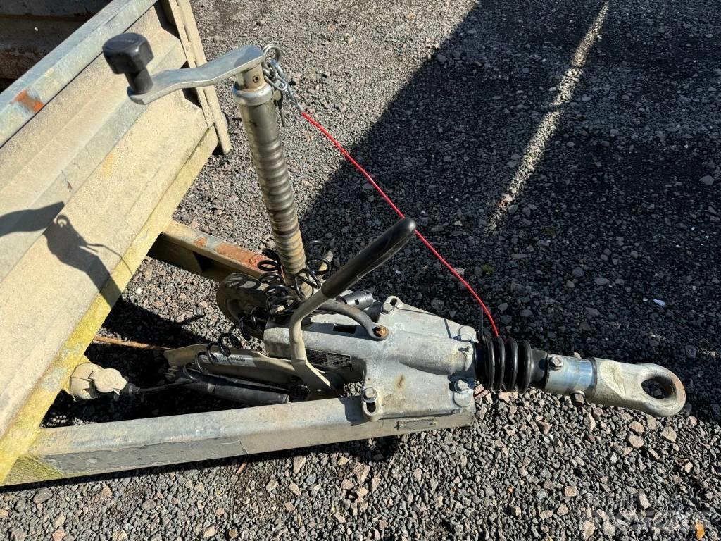 Indespension 1.5TON Kevyet peräkärryt