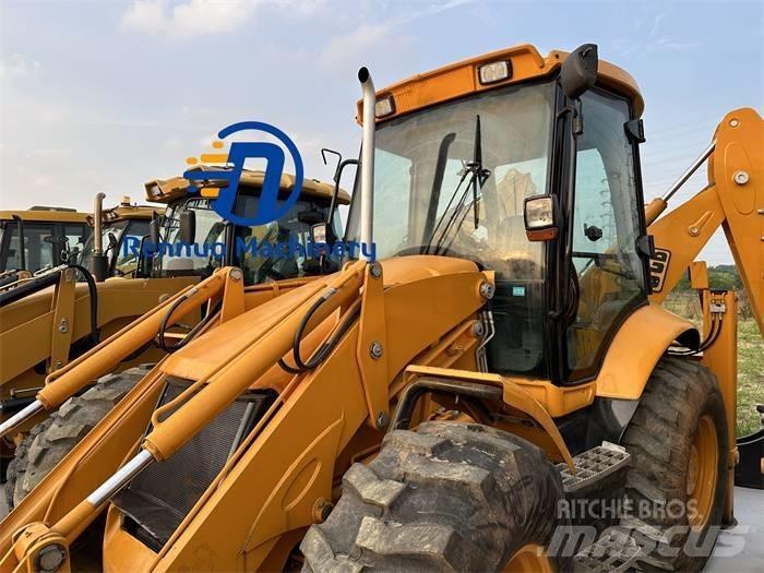 JCB 3 CX Kaivurikuormaajat