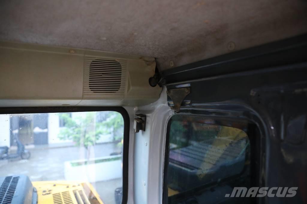 Komatsu PC 130-7 Minikaivukoneet < 7t