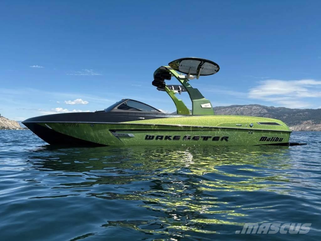  Malibu 23 LSV Veneet, proomut ja ponttoonit