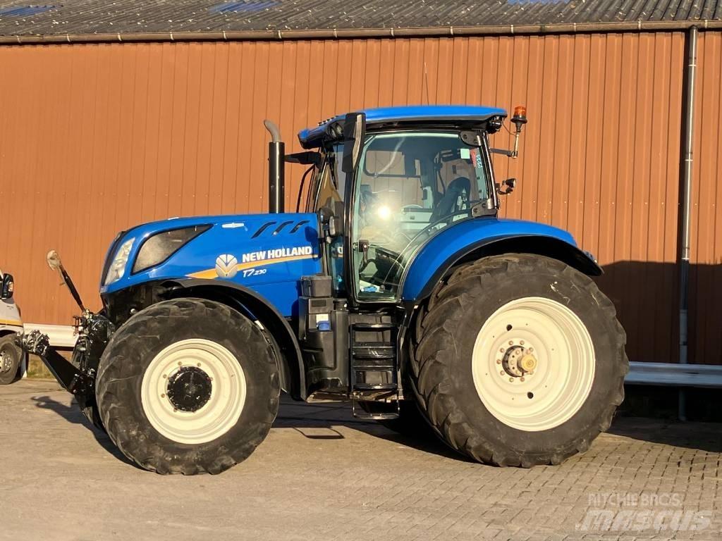 New Holland T 7.230 Traktorit