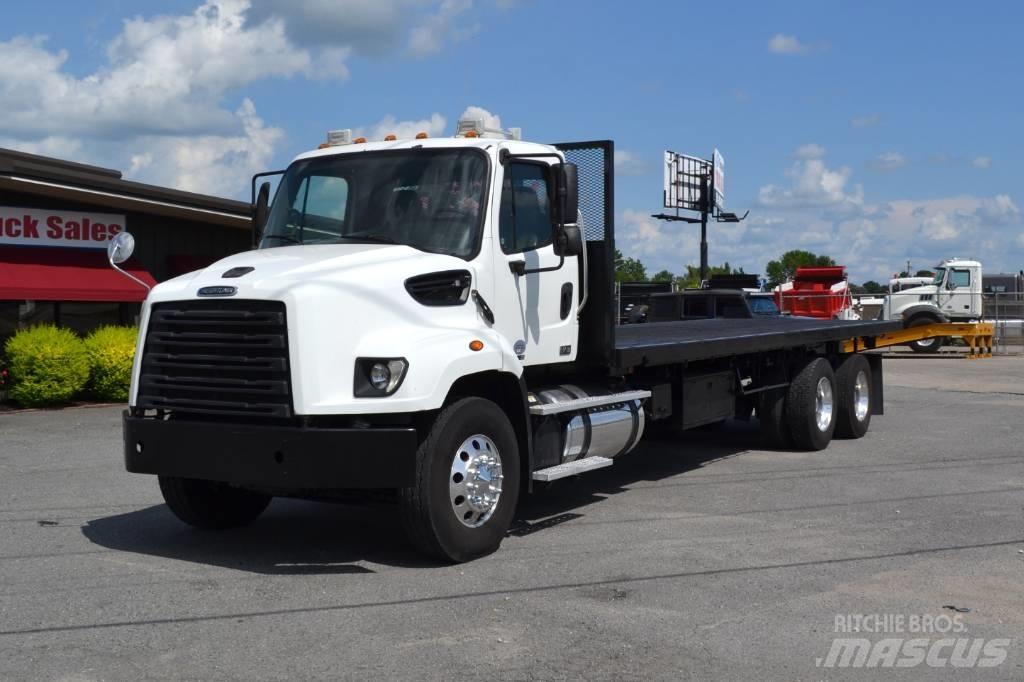Freightliner 114SD Lava-kuorma-autot