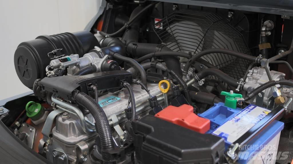 Toyota 8 FGF 15 Nestekaasutrukit