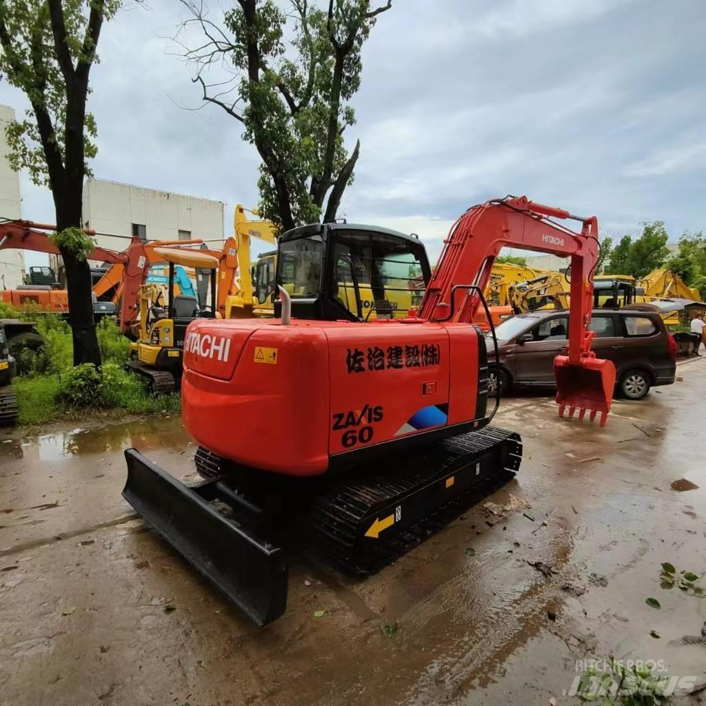 Hitachi ZX 60 Minikaivukoneet < 7t