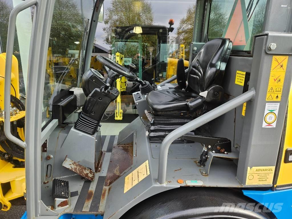 Weidemann 2070LP Pienkuormaajat