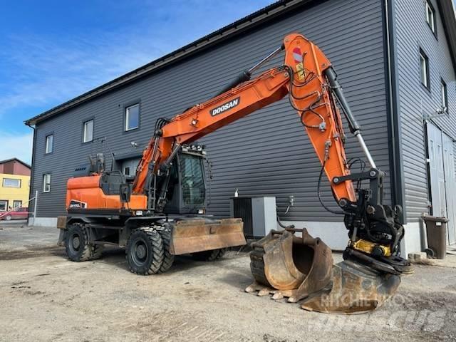 Doosan DX 170 W Pyöräkaivukoneet
