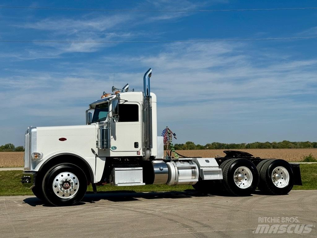 Peterbilt 389 Vetopöytäautot