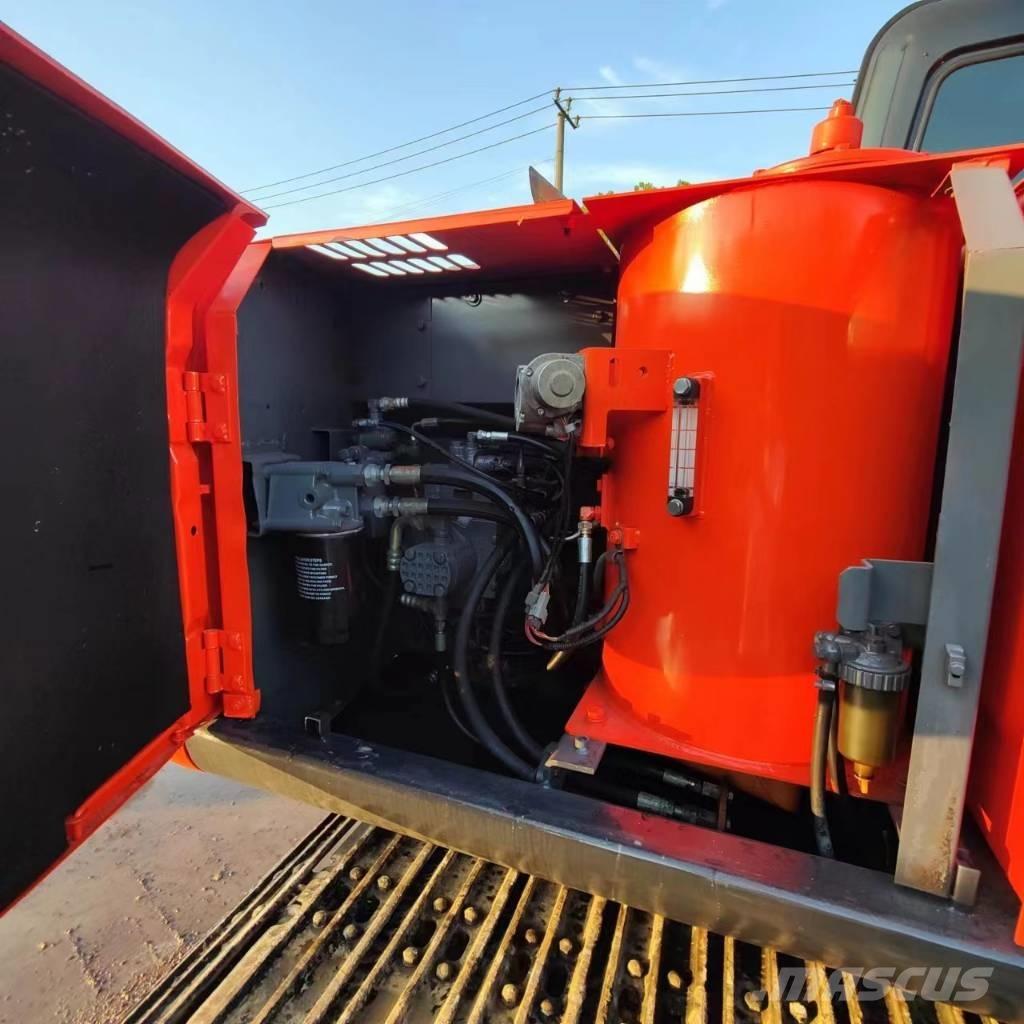 Hitachi ZAXIS 120 Telakaivukoneet