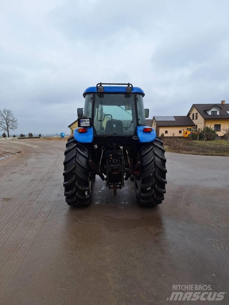 New Holland TD 95 D Traktorit