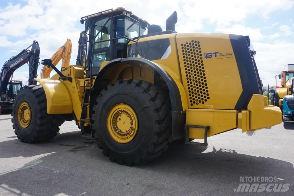 CAT 980M Pyöräkuormaajat