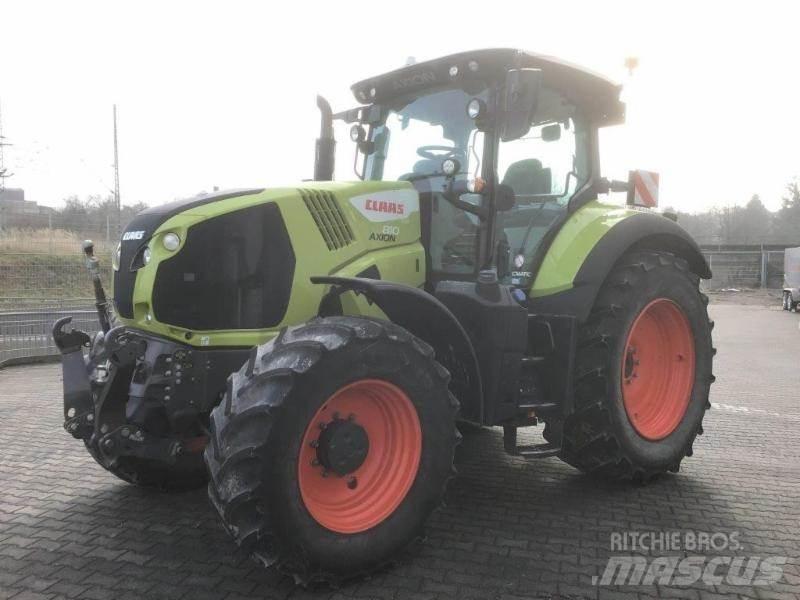 CLAAS AXION 810 Traktorit
