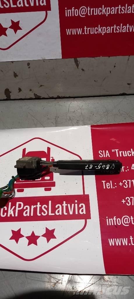 Volvo FH 12.     20553788 Ohjaamot ja sisustat