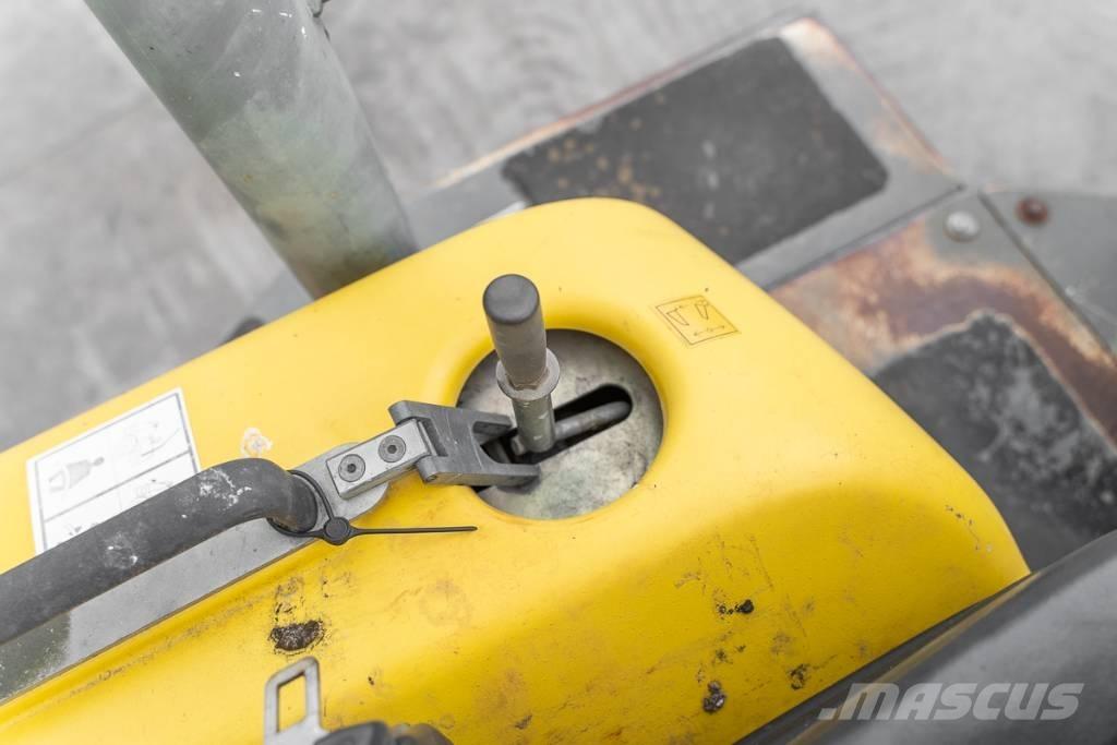Wacker Neuson 3001 Minidumpperit