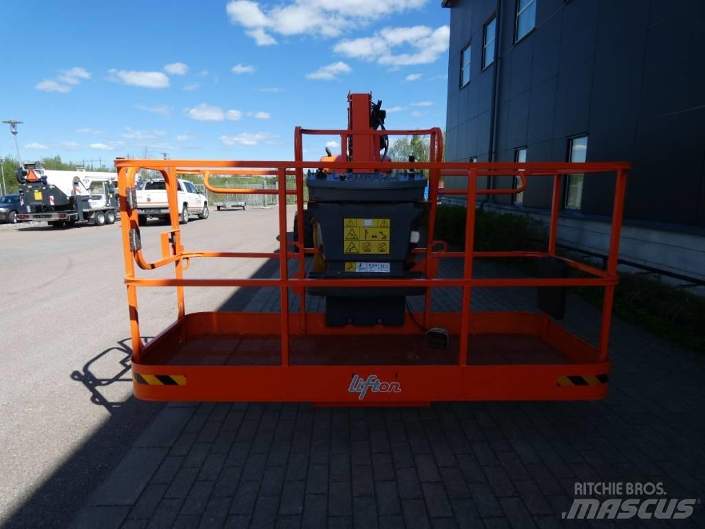 JLG 660 SJ Bomlift Kuukulkijat